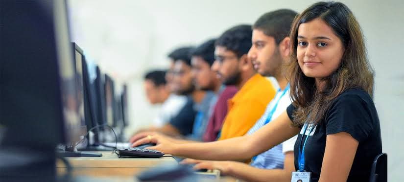 AI and Digital Education in Schools